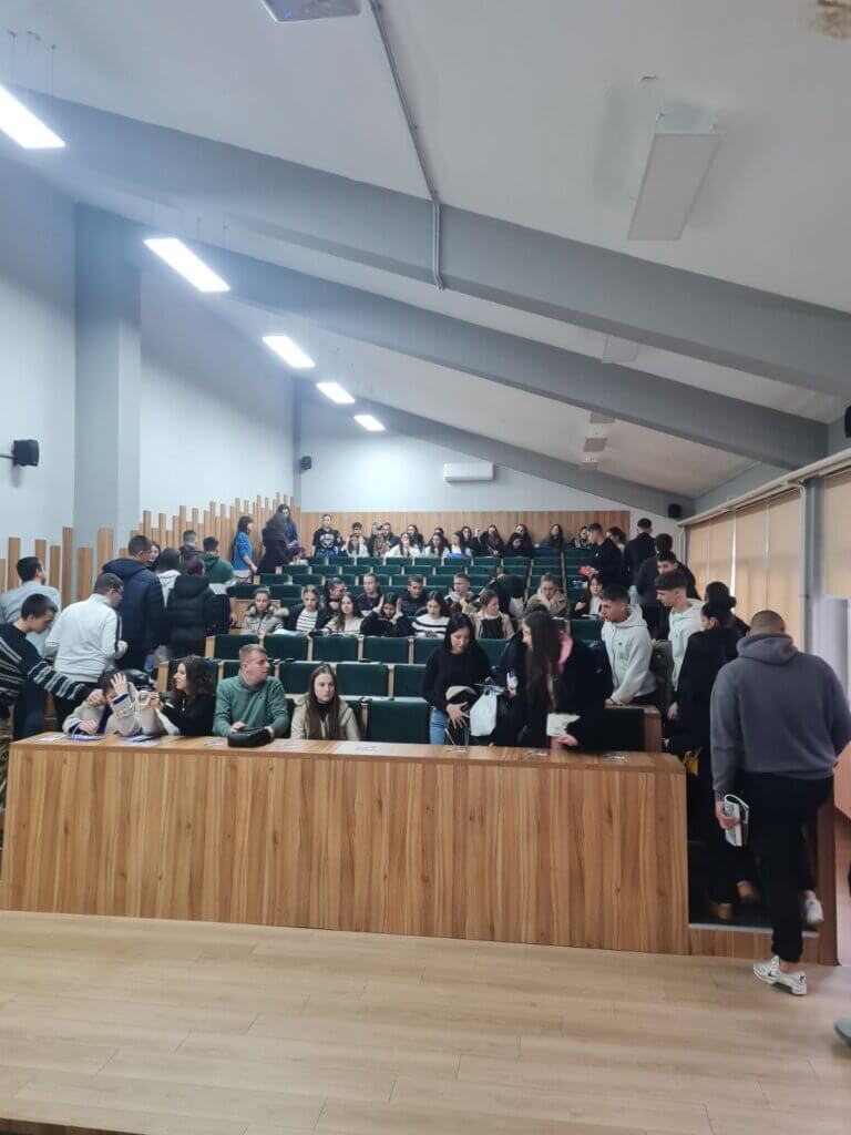 viber_image_2025-12-15_13-26-06-702